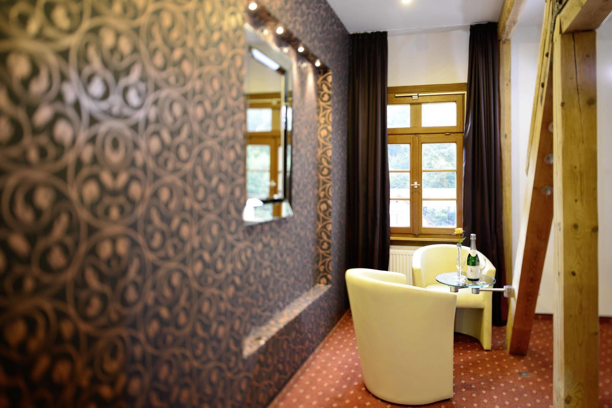 Hotel Landgasthof Koenig Von Preussen Marxzell Bagian luar foto